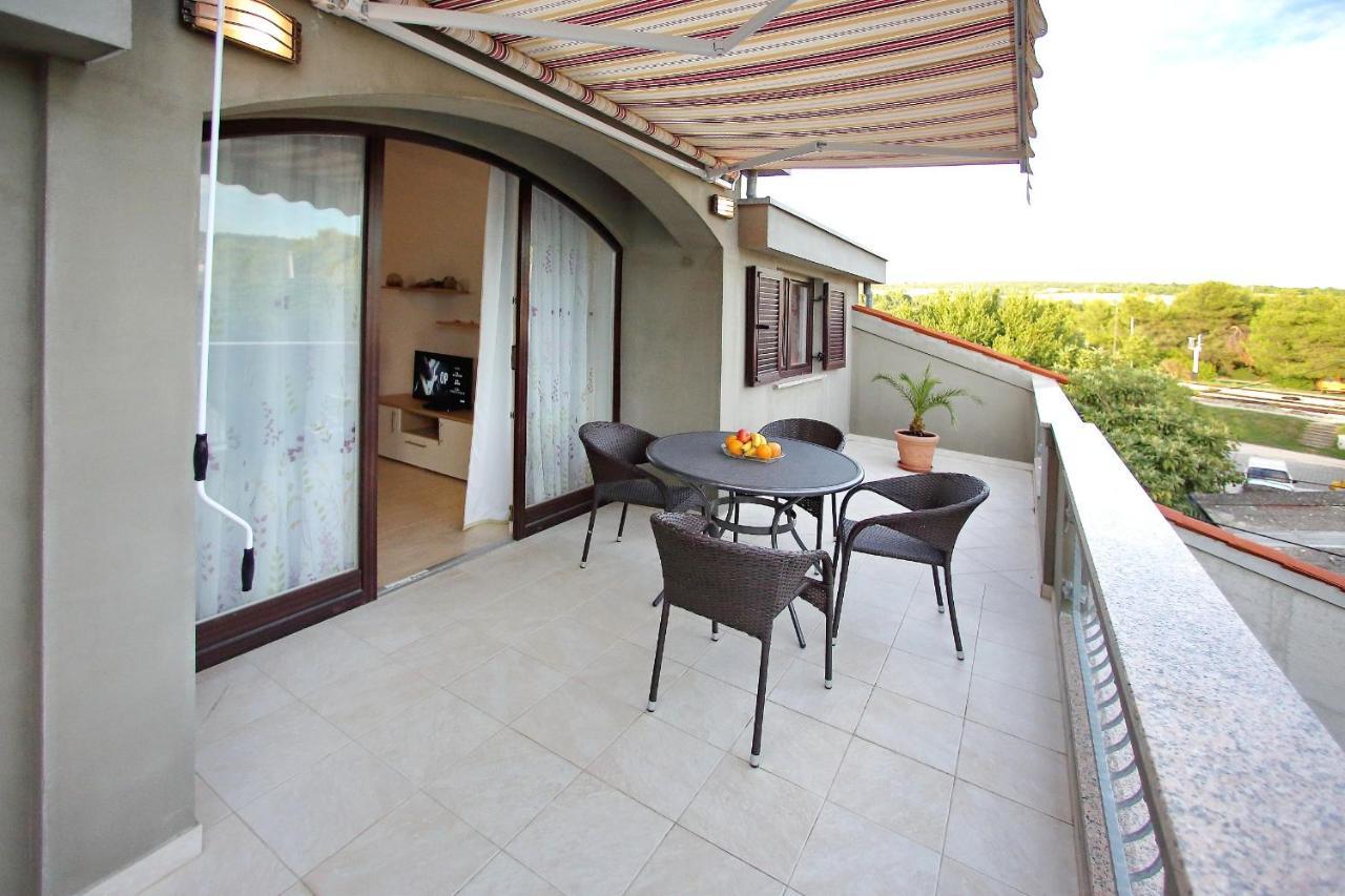 Apartmani Gordana Bibinje Exterior photo